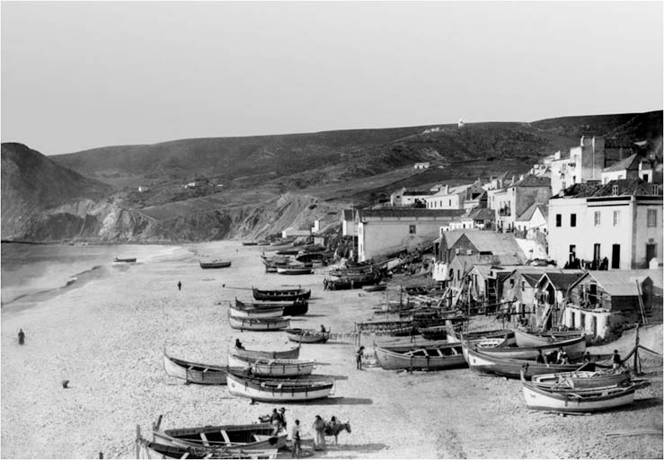 Rearrangement of the Marginal in Sesimbra - Antonio Barreiros Ferreira | Tetractys Arquitectos - Designs | Culture and Recreation