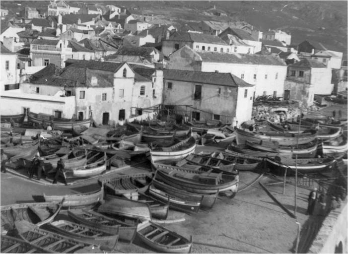 Rearrangement of the Marginal in Sesimbra - Antonio Barreiros Ferreira | Tetractys Arquitectos - Designs | Culture and Recreation